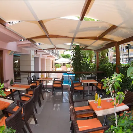 巴斯克奥斯酒店