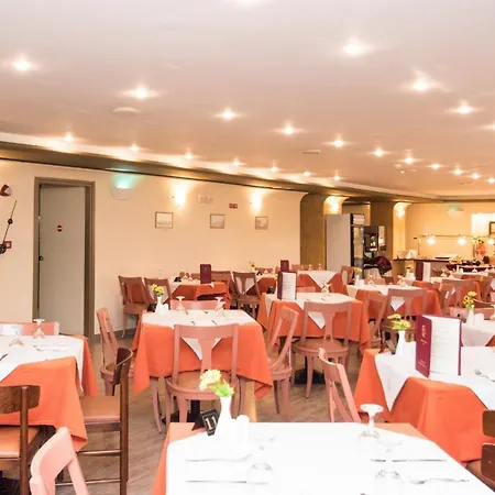 巴斯克奥斯酒店